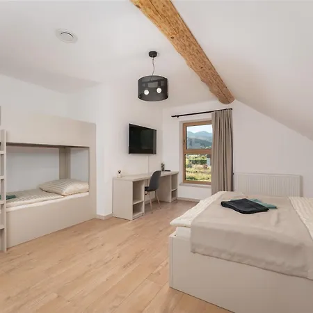 シャレー Wellness Zrub Valča